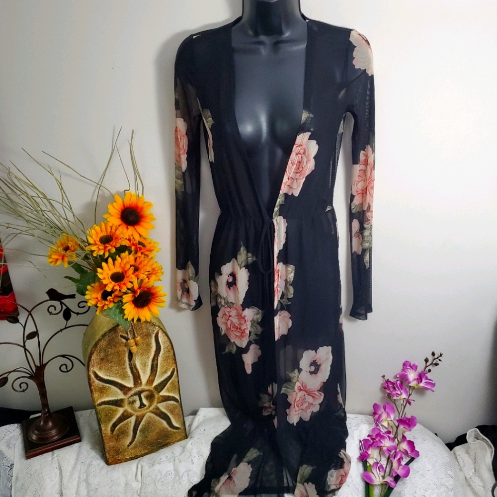 STREETWEAR FLORAL OUTERWEAR COVERUPS
